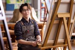 渡辺翔太、Snow Manデビュー記念日に初単独主演ドラマ「先生さようなら」スタート 主題歌MVも公開へ