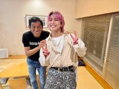 佐久間大介「ご飯いつ行きます？」明石家さんまとの“距離感ゼロ”投稿に反響