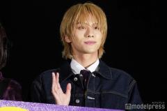 山下幸輝、金髪からイメチェン「思わぬサプライズ」「メンバーと真反対」の声