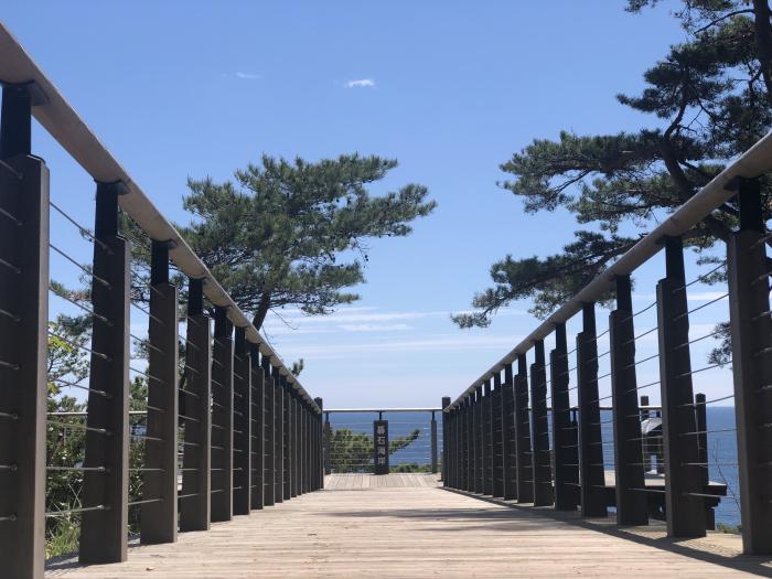 碁石海岸展望台から望む三陸の海のイメージ画像