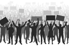 北アイルランドで反移民デモ スーダン出身の難民による刺傷事件に反発、一部が暴徒化