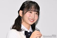 日向坂46藤嶌果歩、美脚見せ“天使コンセプト”コーデ披露 絶賛の声続々のイメージ画像