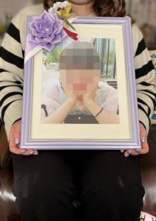 葬儀場の職員が、亡くなった「女子高生」の胸を…被害者の母は涙ながらに「娘のお墓に土下座してほしい」のイメージ画像