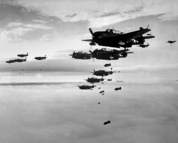 戦争と経済は密の関係！？過去から学べる戦争と経済の関係性