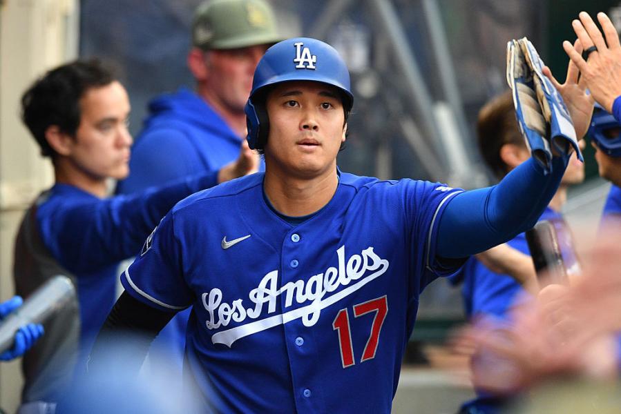 ドジャース、今季最多15得点で4連勝　大谷翔平は適時打2本で5打点の大活躍　今季初三塁打＆失策で”幻の”ランニング本塁打も