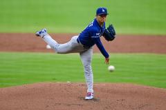 山本由伸、7回途中1失点8Kの好投も…先頭被弾響いて自己最多13勝目ならず ドジャース打線がCY賞左腕の前に沈黙のイメージ画像