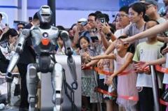 盛況の世界ロボットカンファレンス、ロボットも疲労困憊―中国