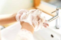 免疫低下、増える感染症 識者「マスクや手洗いを」―コロナ５類移行１年のイメージ画像