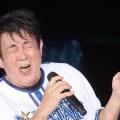 TUBE、土壇場でビザおりた！40周年ハワ..