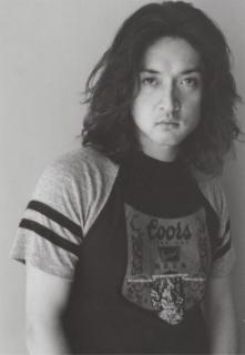 新型コロナ感染で自宅療養中だった、音楽プロデューサー 江崎マサル氏が死去のイメージ画像