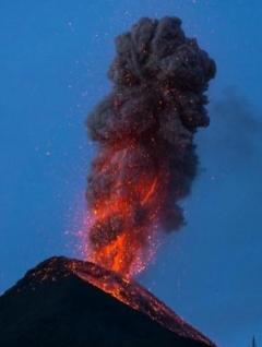 2大火山の爆発 登山客が激写 フエゴ山とメキシコ富士 中米 ニュース総合掲示板 ローカルクチコミ爆サイ Com九州版