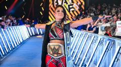 ベイリー「WWEエボリューション2はなぜやらないの？」