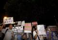 「＃石破辞めるな」官邸前でデモ 「近年の自民党にまれな言葉が通じる政治家」