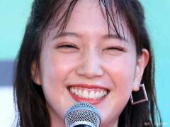 本田翼の“脚見せ”コーデが破壊力抜群 大人っぽさと可愛さが共存する奇跡