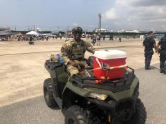 Polaris SPORTSMAN 570と米兵のイメージ画像