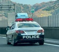 「佐野」と書かれた看板を見て…自転車で高速道路に誤って進入 酒気帯び運転の疑い、栃木県警が男逮捕のイメージ画像