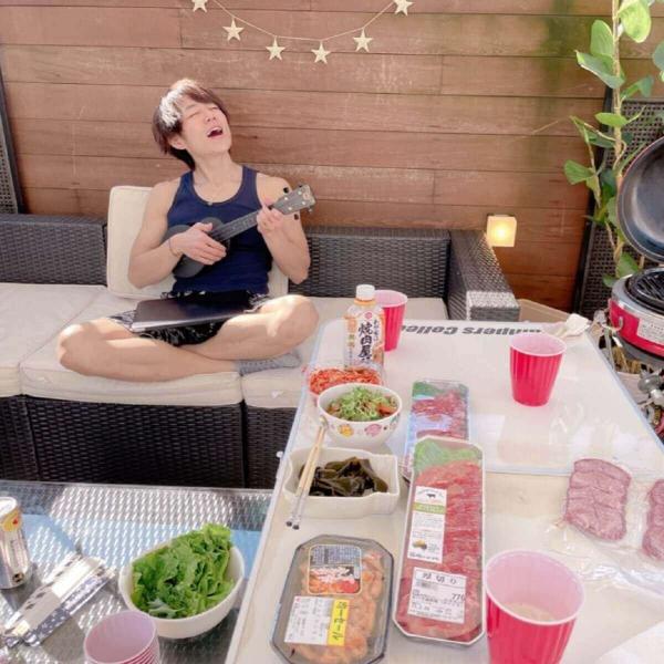 辻希美、バルコニーでのランチにネット賛否「これは近所迷惑？」