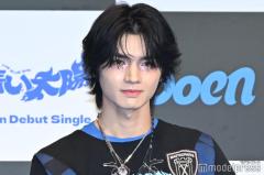 HYBE新グループaoenメンバー、デビュー日に改名発表 ハク（HAKU）が輝（HIKARU）に活動名変更