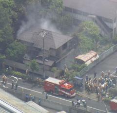住宅で火事 1人逃げ遅れ 現在も消火活動中 東京・練馬区のイメージ画像