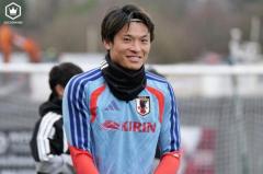 日本サッカー協会、遠藤航の離脱と町野修斗の追加招集を正式発表…背番号は遠藤の「6」を引き継ぐのイメージ画像