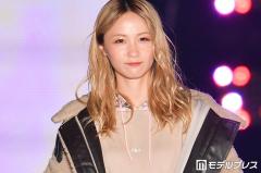 Dream Ami、美脚際立つミニ丈ゴルフウェア姿に反響「スタイル良くて憧れる」「緑色新鮮で可愛い」のイメージ画像