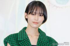 南沙良、美背中披露の振り向きショット公開「ドキッとした」「美しい」の声のイメージ画像