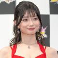 話題のセクシータレント瀬戸環奈、美..