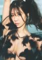 鈴木ふみ奈、美バスト大胆披露 大人の色気放つ