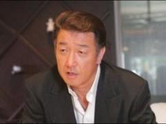 布施博の下半身が崩壊