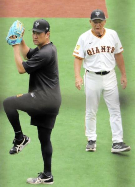 巨人・田中将に久保巡回投手コーチが再び“魔改造” 「久保さん的には、まだちょっと違うぞと」