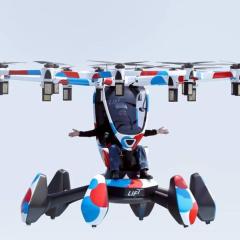 大阪・関西万博「空飛ぶクルマ」機体の一部が落下…当面は飛行中止にのイメージ画像