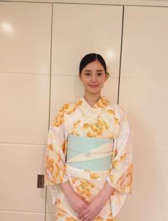 新木優子、美しすぎる浴衣姿はまるで織姫！出演映画の初日舞台挨拶オフショットを投稿