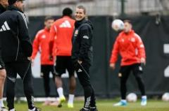 初の女性監督で注目も性差別的な誹謗中傷が散見…ウニオン・ベルリンFDが非難「本当に恥ずべきこと」のイメージ画像