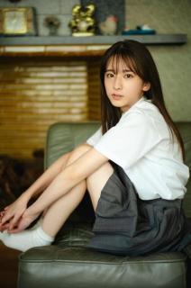 乃木坂46菅原咲月、制服姿で美脚披露現役女子高校生アイドル7人登場