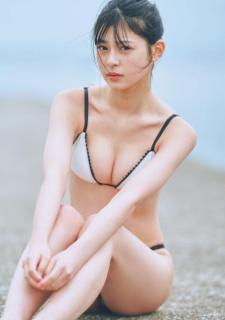“NMB48研究生のセンター”板垣心和、フレッシュなビキニ姿披露のイメージ画像