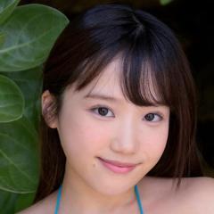 色白ボディーに水色ビキニがお似合い…“世界の妹”新人グラドル堀みなみ、ワールドクラスのスタイル披露のイメージ画像