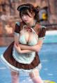 ちとせよしの、胸元大胆穴あきメイドコスプレ披露しファン大興奮『よしのしか勝たん』『心臓止まりそう』