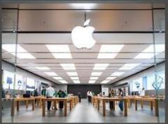 アップル初の折り畳み式iPhone、開発に約10年－価格は2000ドル超かのイメージ画像