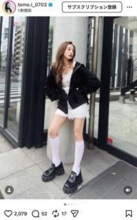 「セレブ感がすごい」板野友美、超ミニ丈スカート×パーカーコーデ披露試作を重ねた“こだわり”にファン悶絶のイメージ画像