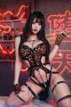 チロルちゃん、ヒョウ柄の超大胆セク..