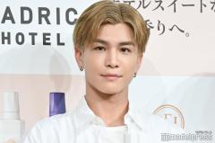 三代目JSB岩田剛典、武道館ライブ後に楽屋で黒染め ビフォーアフター公開「びっくりした」「貴重」の声