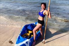 安藤美姫、無人島脱出で谷間＆大股開き連発！ むっちりボディが「エロすぎる」と話題に