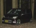林道に止まっていた軽乗用車から男女4..