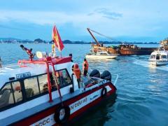 【事故】ハロン湾で観光船転覆、35人死亡 － 夏の旅行が一転、家族に悲劇