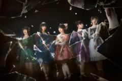 “Adoプロデュースアイドル”ファントムシータ、メンバーの脱退発表「健康上の理由により」