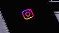 インスタの写真だけを自分のデバイス..