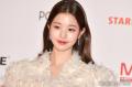 IVEウォニョン、オン眉ヘアで雰囲気ガ..