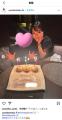 釈由美子、自身と愛息の誕生日ツーショット！「何本ロウソク立ってんのW」