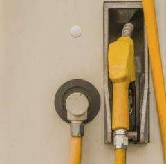「車が止まった」…ガソリンではなく「99％が水」だった＝韓国
