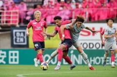 終盤にこじ開けたC大阪が白星！福岡はウェリントンの同点弾が取り消されて8戦未勝利にのイメージ画像